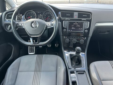 Golf 1.2 TSI 110ch Bluemotion Allstar /CarPlay/Cam&eacute;ra AR/Capteur 2016 occasion 18000 Bourges