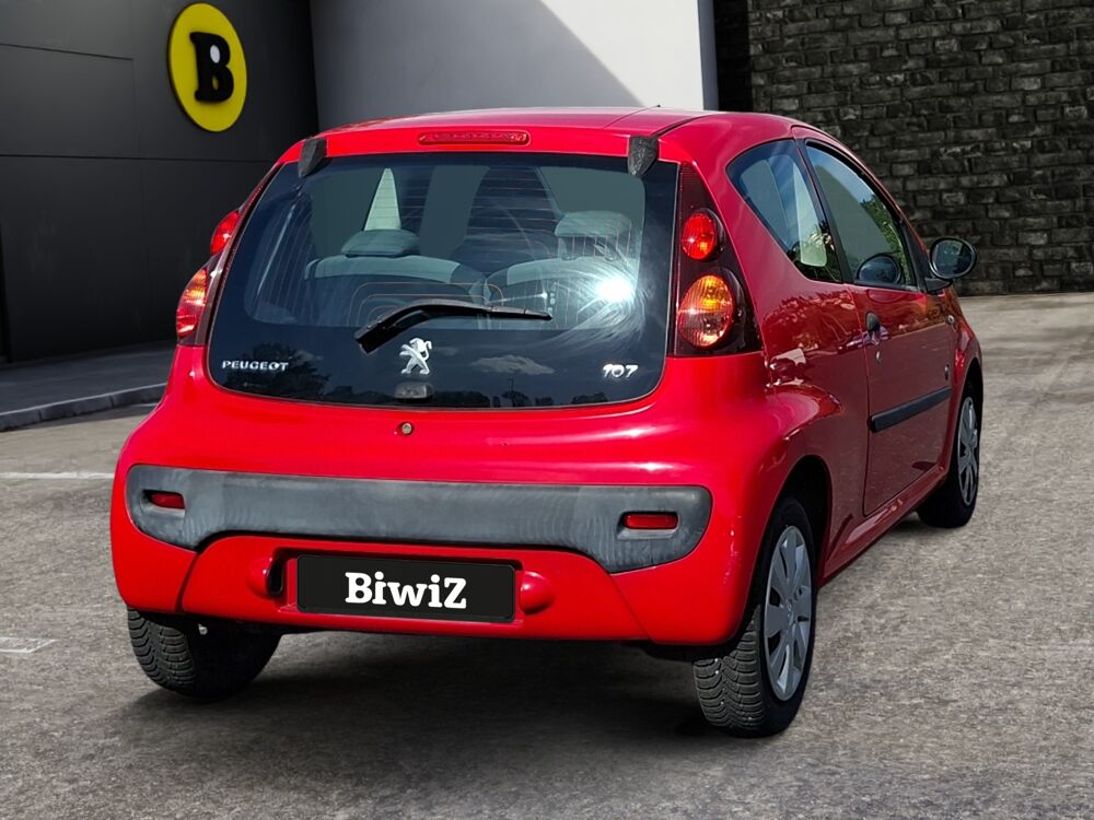 107 1.0 70 ch Serie-64 /Entretien complet 2014 occasion 43000 Le Puy-en-Velay