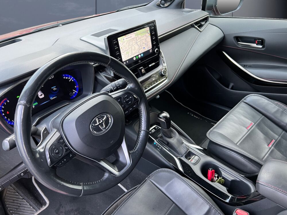 Corolla 2.0i -16V 180 ch HYBRID COLLECTION /CarPlay/R&eacute;gulateur de vi 2019 occasion 56100 Lorient