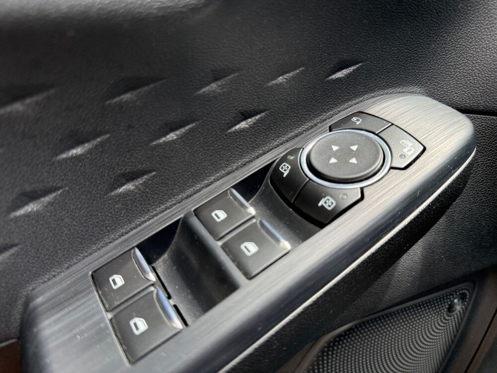 Kuga 1.5 EcoBlue 120 ch ST-Line X /Cam&eacute;ra/Carplay/Syst&egrave;me Hifi B& 2021 occasion 44000 Nantes