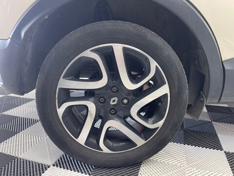Captur 0.9 Tce 90 Energy Life Start-stop 2015 occasion 09120 Varilhes