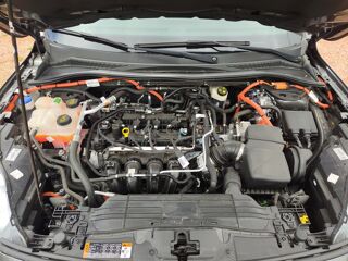 Kuga 2.5 Duratec 225 150ch Hybrid Phev 14.4kwh Titanium 4x2 Bva 2021 occasion 12850 Rodez