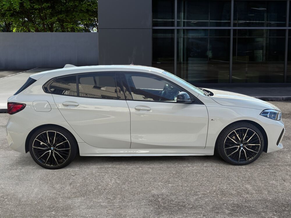 S&eacute;rie 1 118i 136 ch M-sport Dkg /Suivi complet/Camera/Carplay 2021 occasion 43120 Monistrol-sur-Loire