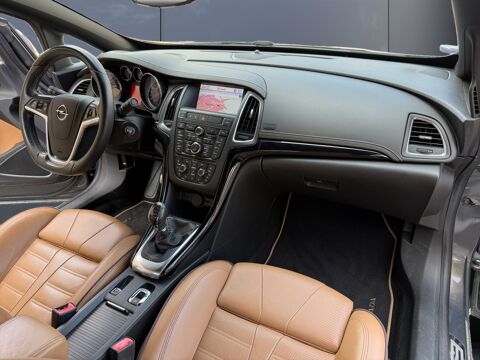 Cascada 2.0 CDTI BiTurbo 195 ch Cosmo Pack /Si&egrave;ges AV et Volant Chau 2013 occasion 38300 Bourgoin-Jallieu