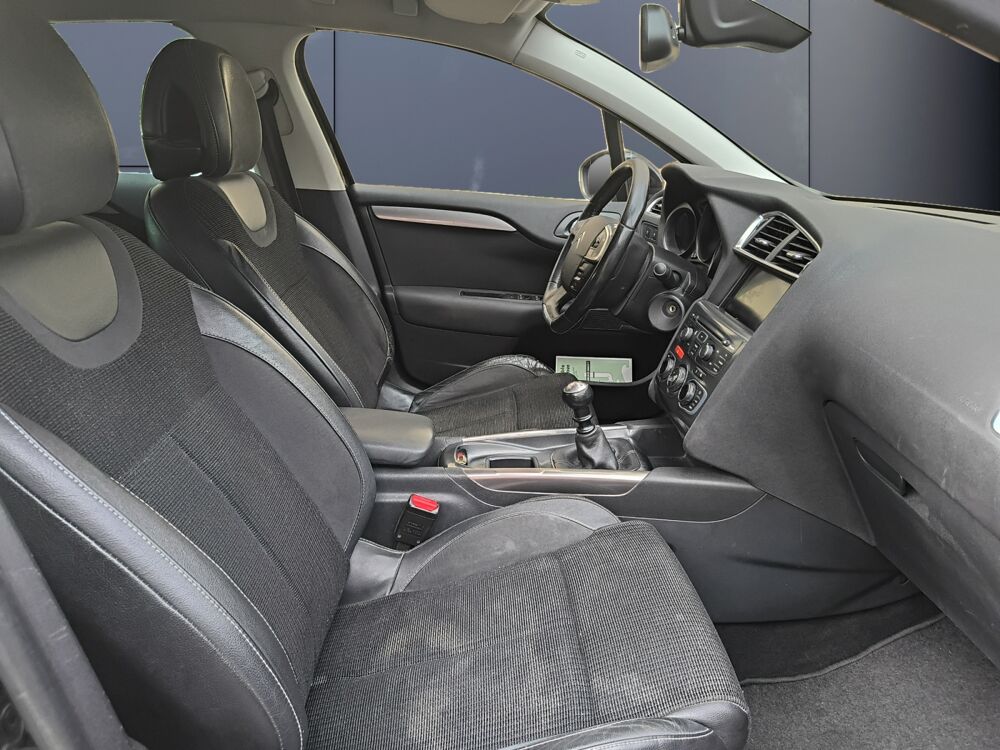 C4 1.6 e-Hdi 115 ch FAP Exclusive /GPS/Clim bizones/Radar Av et 2013 occasion 87000 Limoges