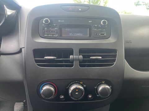 Clio 4 IV 1.5 DCi 90ch Societ&eacute; /Clim/Bluetooth/Distribution OK/En 2014 occasion 74200 Thonon-les-Bains