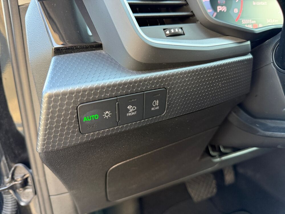 A1 Sportback 1.0 30 TFSI 116 ch Design S-Tronic /CarPlay/Radars 2020 occasion 44800 Saint-Herblain