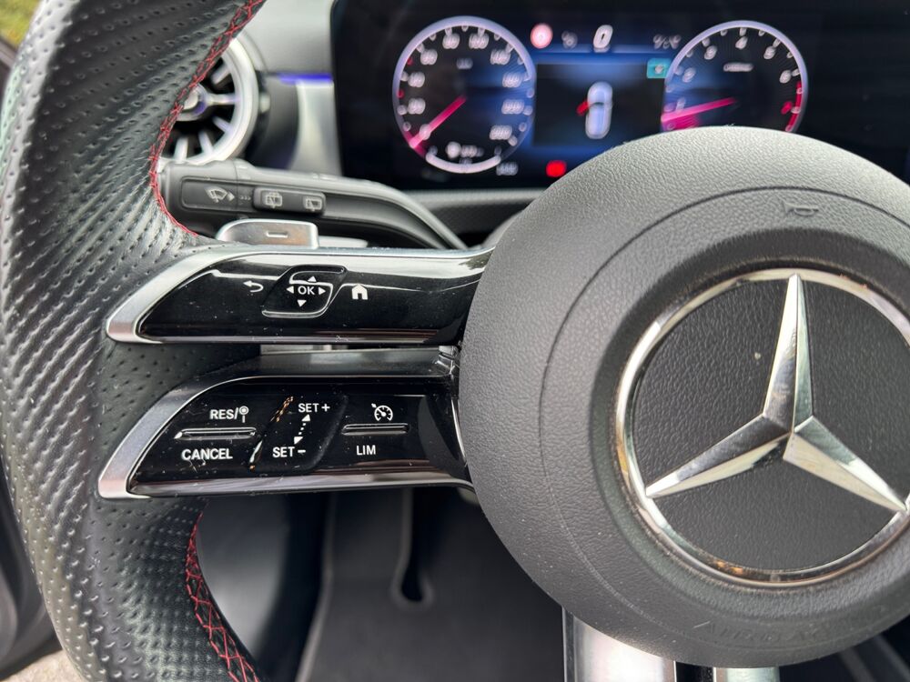 Classe A 180 136 ch AMG Line 7G-DCT /Suivi/LED Ambiance/Si&egrave;ges/Volant 2023 occasion 59000 Lille