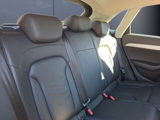 Q3 2.0 Tdi 140 ch Attraction Quattro /Si&egrave;ges chauffants/Ecran t 2014 occasion 83210 Solli&egrave;s-Pont