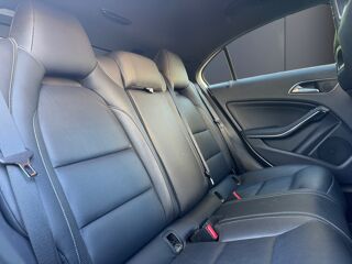 Classe A 1.6 180 120 ch Sensation /Sellerie cuir/Si&egrave;ges avant chauffa 2014 occasion 53000 Laval