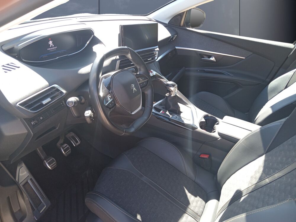 3008 1.5 Bluehdi 130 ch Roadtrip Start-stop /Camera/Carplay/Gps 2021 occasion 43000 Le Puy-en-Velay