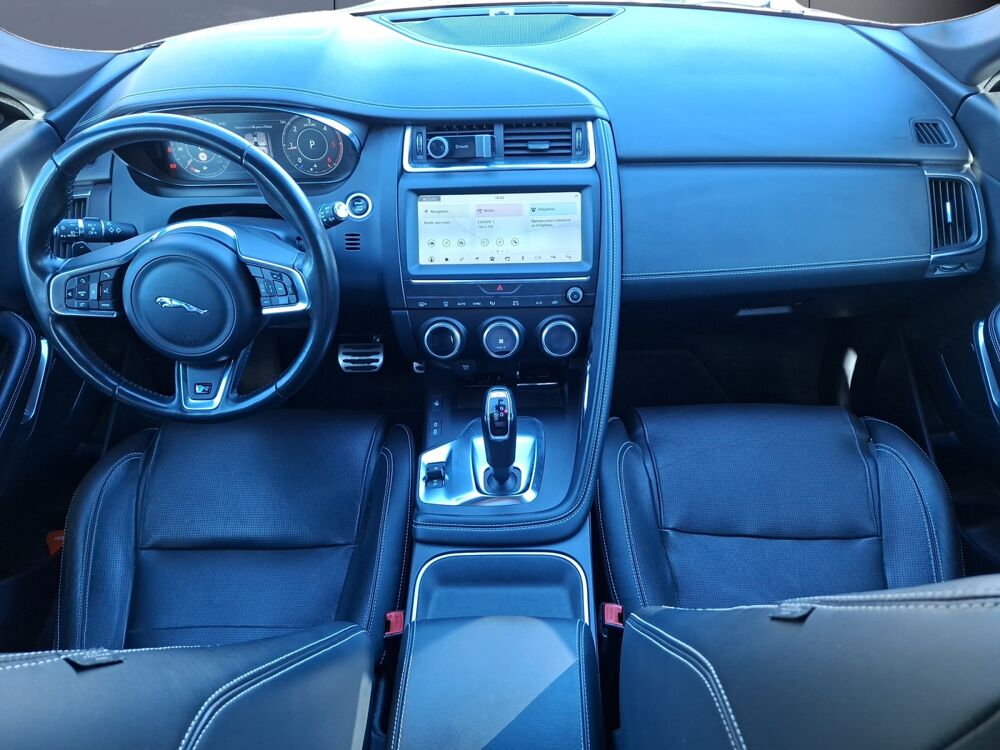 E-PACE 2.0 D180 180 ch R-dynamic Hse Awd Bva /Suivi complet Jaguar/ 2018 occasion 43000 Le Puy-en-Velay