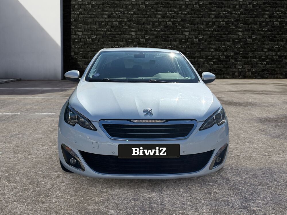 308 1.2 110 ch Allure BVM6 /Historique Peugeot/Cam&eacute;ra de recul 2016 occasion 14400 Bayeux