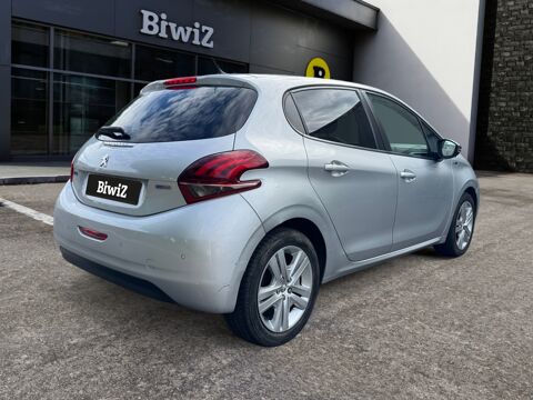 208 1.2 82 ch Style /Suivi Complet/2e Main/Radars/Connect/GPS 2016 occasion 59000 Lille