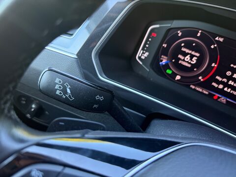 Tiguan 2.0 Tdi 150 ch R-Line Dsg 7 Bva /Crochet d'atelage/ Toit Pan 2019 occasion 14400 Bayeux