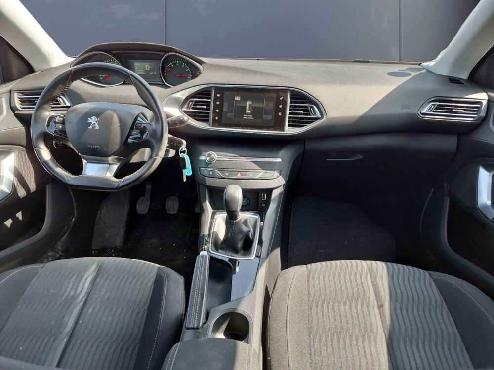 308 1.2 Vti 80 ch Active /Attelage 2016 occasion 41000 Blois