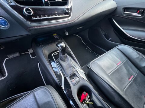 Corolla 2.0i -16V 180 ch HYBRID COLLECTION /CarPlay/R&eacute;gulateur de vi 2019 occasion 56100 Lorient