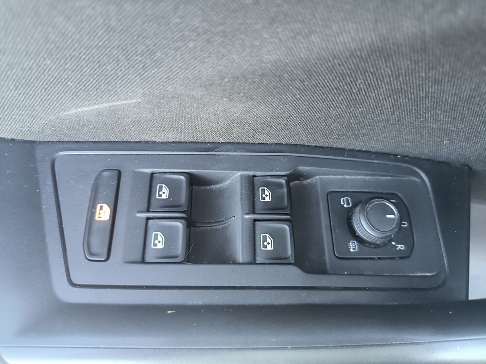 T-ROC Life Business 2.0 Tdi 115 BVM6 /Carplay/Cam&eacute;ra de recul/Pneu 2022 occasion 31470 FONTENILLES