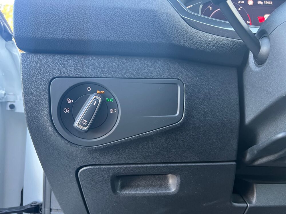 Tiguan Allspace 2.0 Tdi 150 ch R-line Dsg Bva /CarPlay/Lecteur des panneaux/ 2023 occasion 56100 Lorient