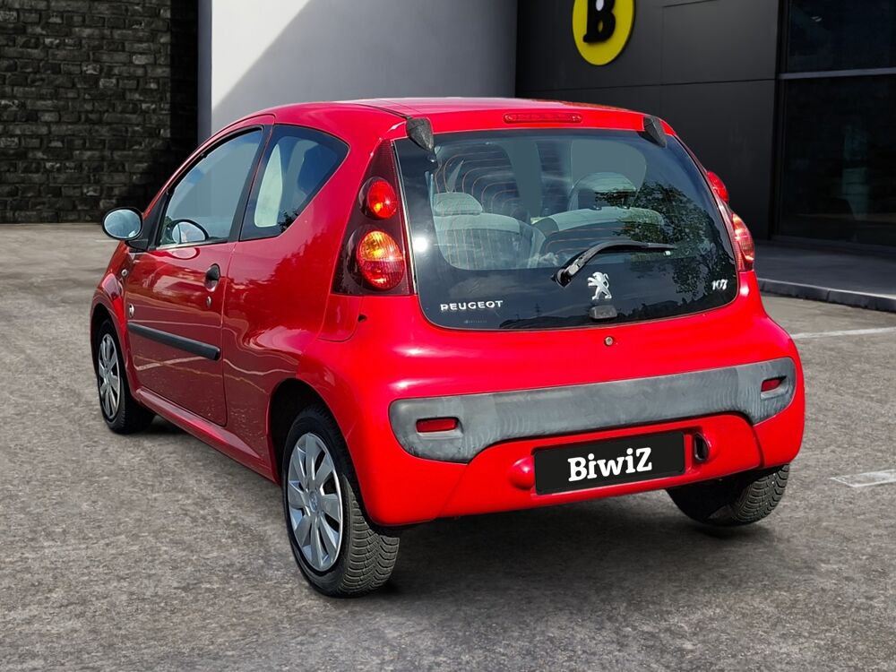 107 1.0 70 ch Serie-64 /Entretien complet 2014 occasion 43000 Le Puy-en-Velay