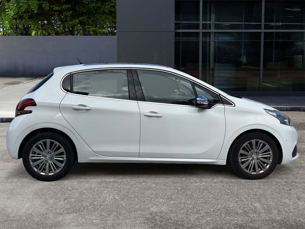 208 110 ch Allure /Radar/Clim/Economique 2015 occasion 43120 Monistrol-sur-Loire