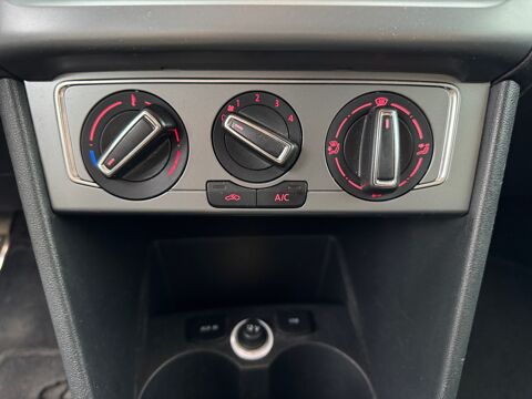 Polo 1.0 60 ch Allstar /Suivi Complet/2e Main/Carplay/GPS/Pack De 2016 occasion 59000 Lille