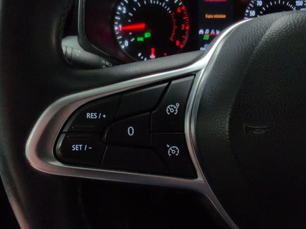 Clio 1.0 TCe 90 ch Evolution /Apple Carplay Android Auto/Phares L 2023 occasion 69170 Tarare