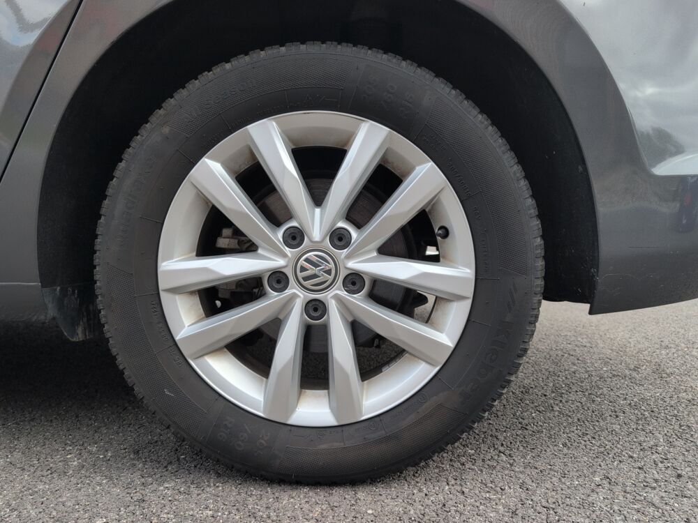 Touran 1.6 TDI 115 ch Bluemotion Carat 7 places /7 places/si&egrave;ges av 2016 occasion 69170 Tarare