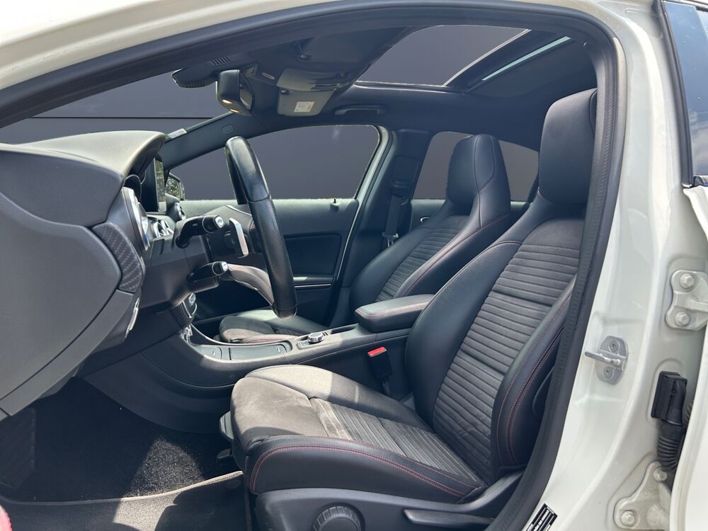 Classe A 2.2 A200 Cdi 135 ch Fascination Pack AMG /CarPlay/Toit Ouvra 2017 occasion 18000 Bourges