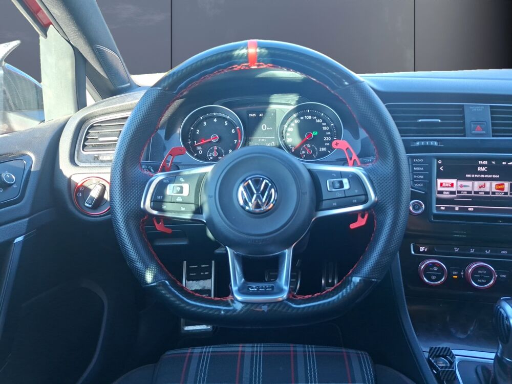 Golf 2.0 Tsi 220 ch Bluemotion Gti Dsg Bva 2015 occasion 43000 Le Puy-en-Velay