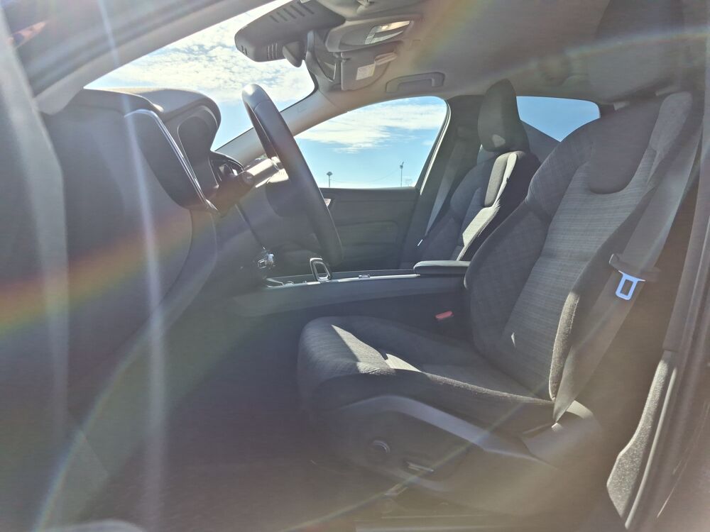 XC60 2.0 B4 D 211h 195 ch Mhev Hybrid Start Geartronic /Cam&eacute;ra de 2023 occasion 41700 Le Controis en Sologne