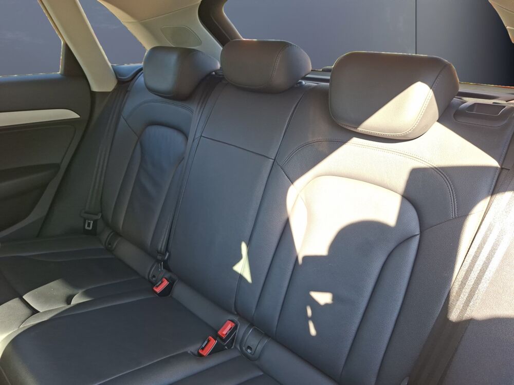 Q3 2.0 Tdi 140 ch Attraction Quattro /Si&egrave;ges chauffants/Ecran t 2014 occasion 83210 Solli&egrave;s-Pont