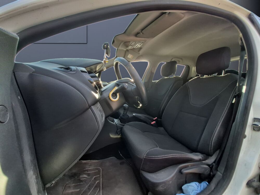 Clio 1.5 Dci 75 ch Zen /Attelage 2014 occasion 41700 Le Controis en Sologne