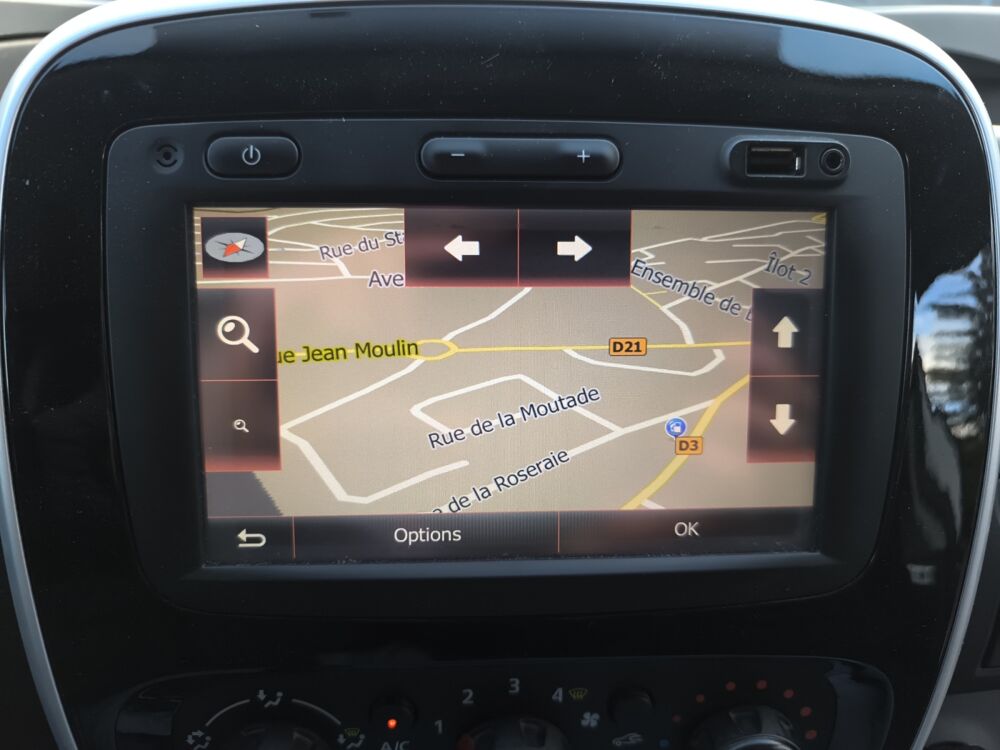 Trafic Fourgon 1.6 Dci 95 ch 1t0 L1h1 Grand-confort /Frigorifique A 2018 occasion 63500 Issoire