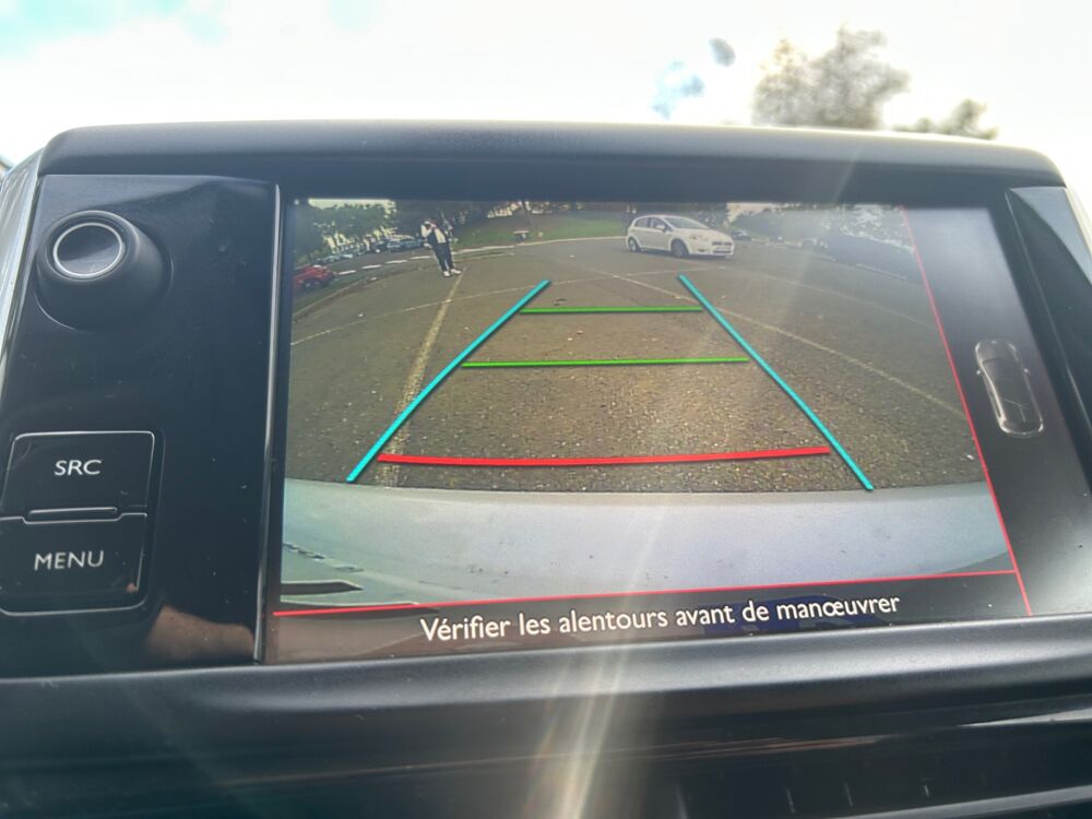 208 Bluehdi 120 ch Gt Line /GPS/Cam&eacute;ra/Bluetooth 2016 occasion 86000 Poitiers