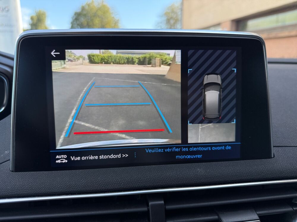 3008 II 1.2 130 ch Allure /Carplay/sellerie Guerande/1main/Distri 2019 occasion 35137 B&eacute;d&eacute;e