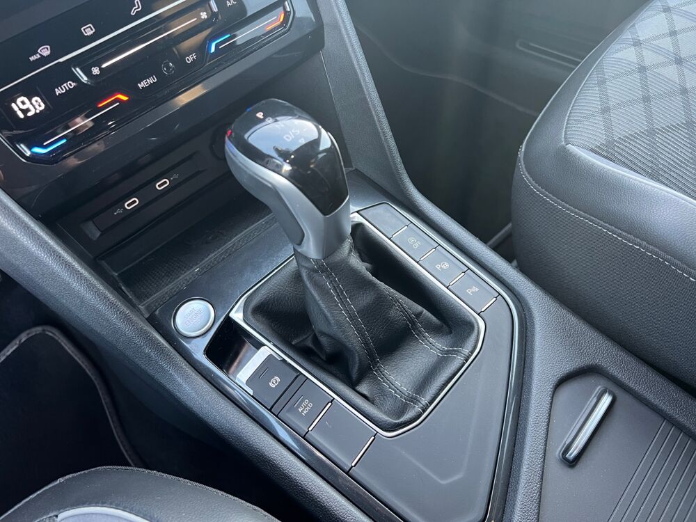 Tiguan Allspace 2.0 Tdi 150 ch R-line Dsg Bva /CarPlay/Lecteur des panneaux/ 2023 occasion 56100 Lorient