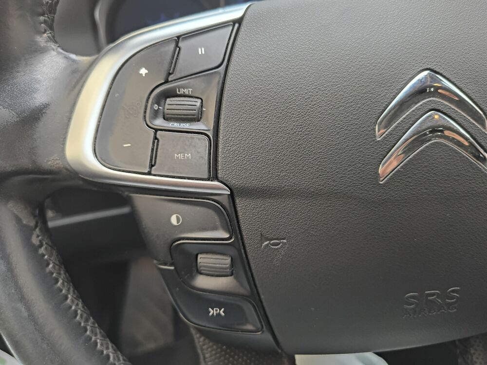 C4 1.6 e-Hdi 115 ch FAP Exclusive /GPS/Clim bizones/Radar Av et 2013 occasion 87000 Limoges