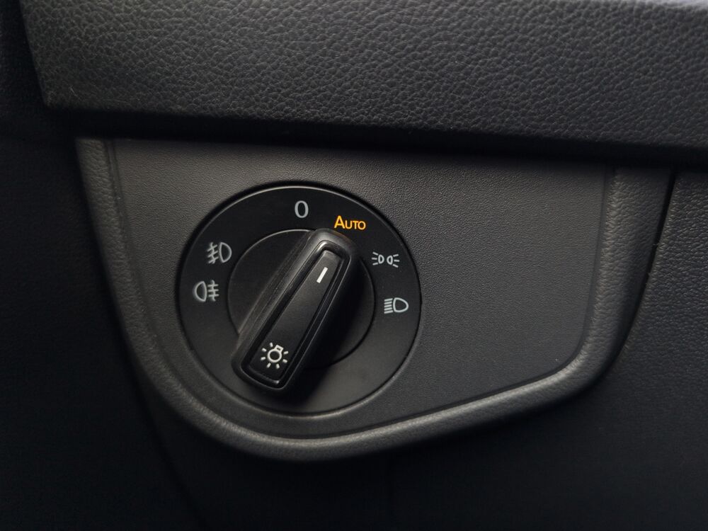 Polo 1.0 TSI 110 ch Life Plus DSG7 /Phares LED/Apple Carplay Andr 2023 occasion 69240 Thizy les Bourgs
