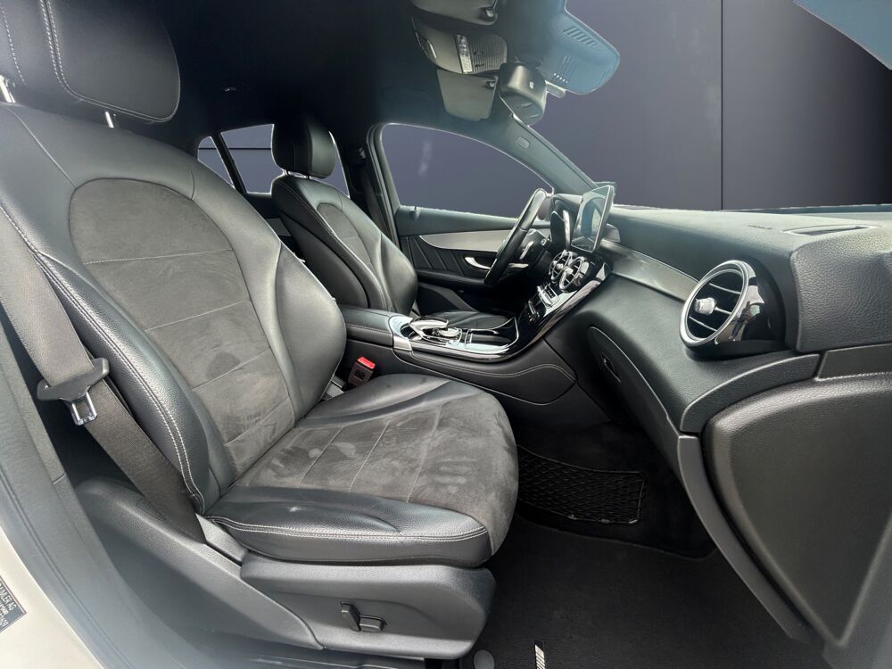 Classe GLC Coupe 2.2 220 D 170 Sport Line 4matic 9g-tronic Bva /Entreti 2019 occasion 31620 Castelnau-d'Estr&eacute;tefonds