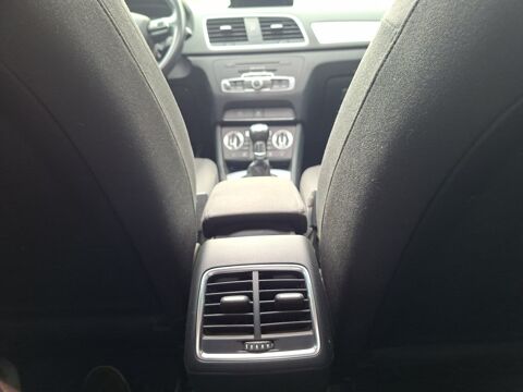 Q3 2.0 Tdi 140 ch Ambition Luxe /Toit ouvrant &eacute;lectrique/si&egrave;ges 2015 occasion 83550 Vidauban