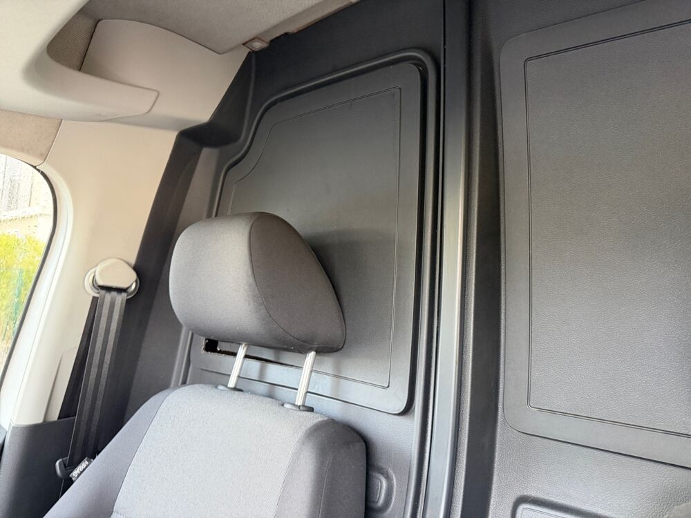 Caddy Fourgon Maxi 2.0 Tdi 102 ch /Entretien VW 2020 occasion 77450 Montry