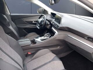 3008 130 ch Allure Eat Bva Start-stop /Camera/Carplay/Gps/Toit pa 2018 occasion 43000 Le Puy-en-Velay