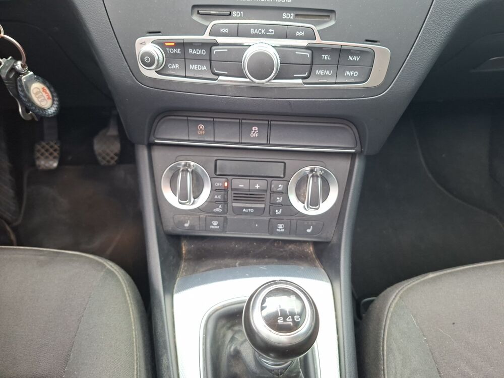 Q3 2.0 Tdi 140 ch Ambition Luxe /Toit ouvrant &eacute;lectrique/si&egrave;ges 2015 occasion 83550 Vidauban