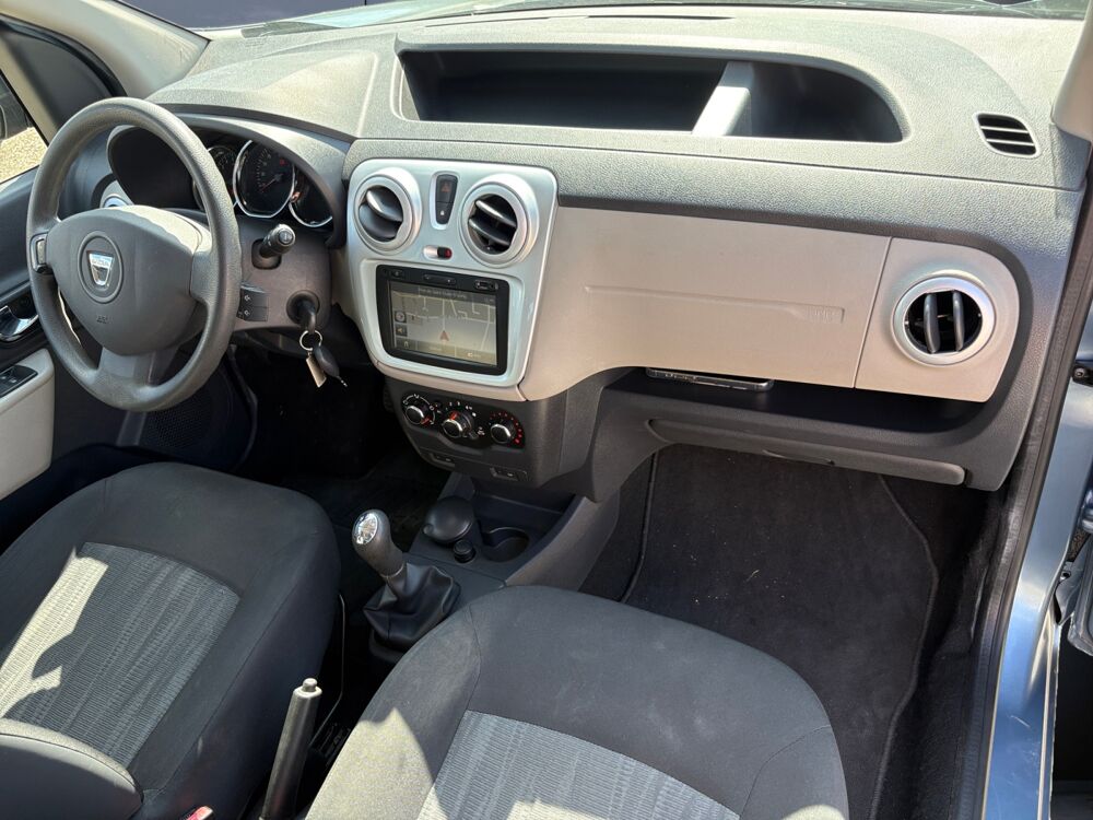 Dokker Combi 1.2 Tce 115 ch Laureate /Suivi complet/Climatisation/G 2013 occasion 17000 La Rochelle