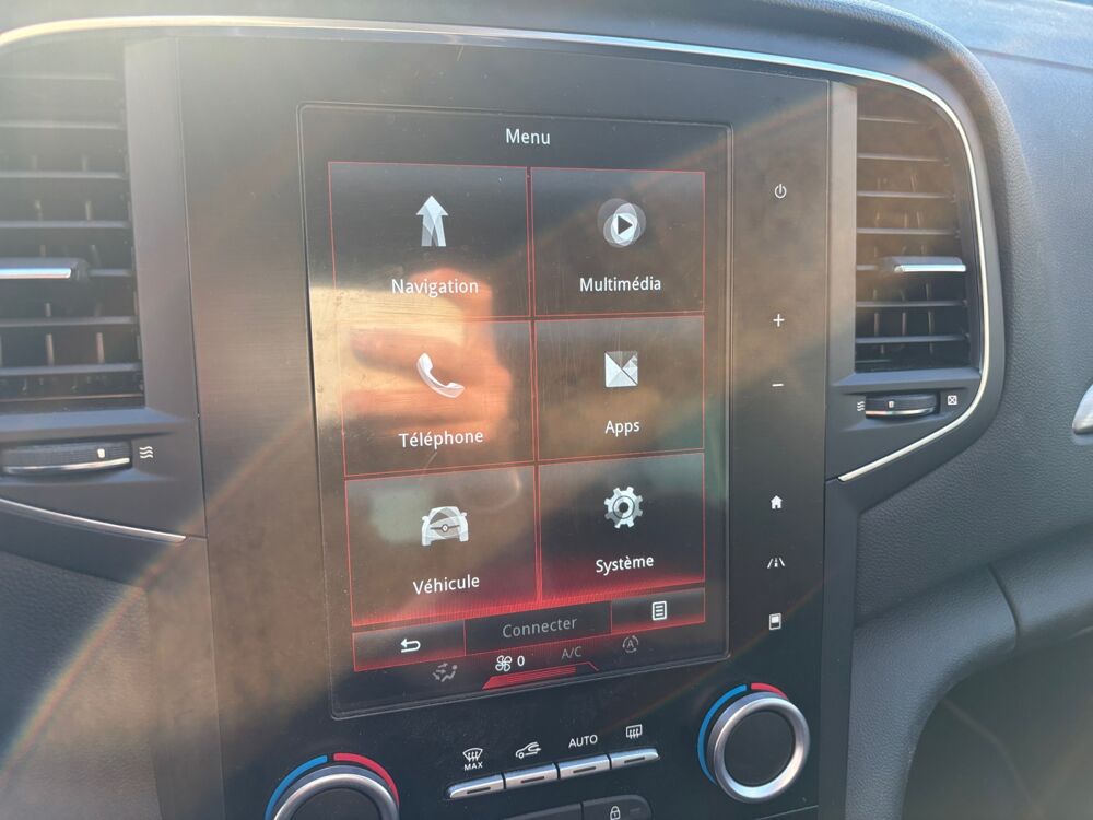 M&eacute;gane 1.2 Tce 130 ch Energy Intens Edc /Camera/Carplay 2018 occasion 43120 Monistrol-sur-Loire