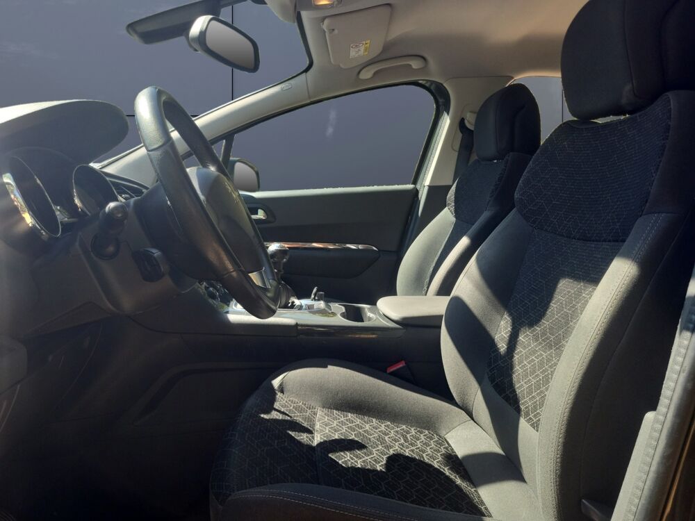 3008 1.6 Bluehdi 120 ch Style Plus 2016 occasion 12850 Rodez