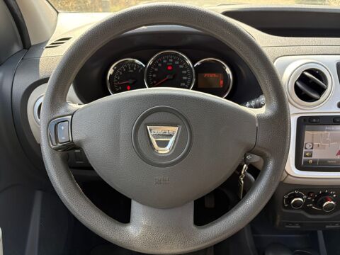 Dokker Combi 1.2 Tce 115 ch Laureate /Suivi complet/Climatisation/G 2013 occasion 17000 La Rochelle