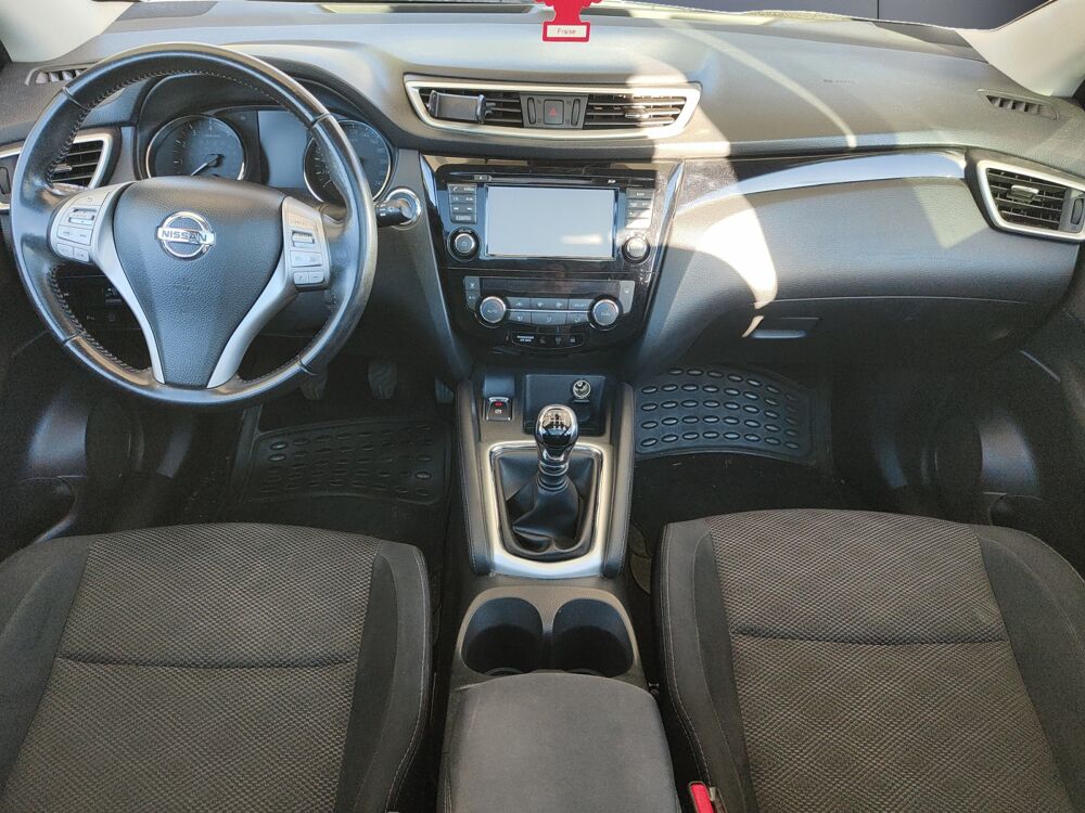 Qashqai 1.2 Digt 115 ch N-connecta 2wd /Toit panoramique/Cam&eacute;ra 360 2016 occasion 28500 Vernouillet