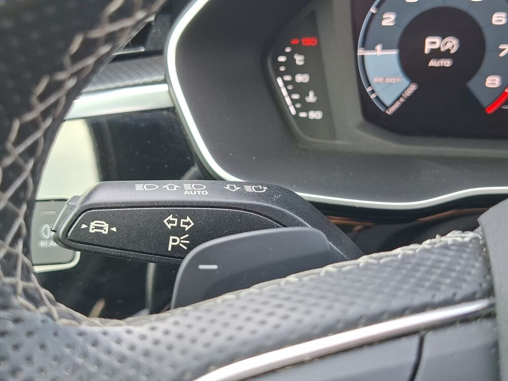 Q3 1.5 35 Tfsi 150 ch S-line S-tronic Bva /Suivi Volkswagen/Si&egrave; 2023 occasion 43000 Le Puy-en-Velay